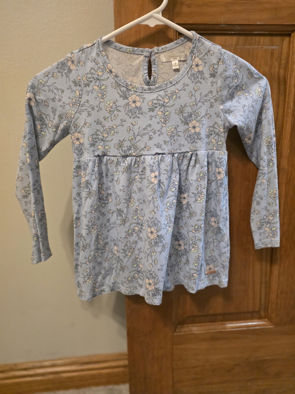 Tahari Light Blue Floral Long-Sleeve Tunic Top